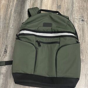 Tumi Taylor Men’s Backpack